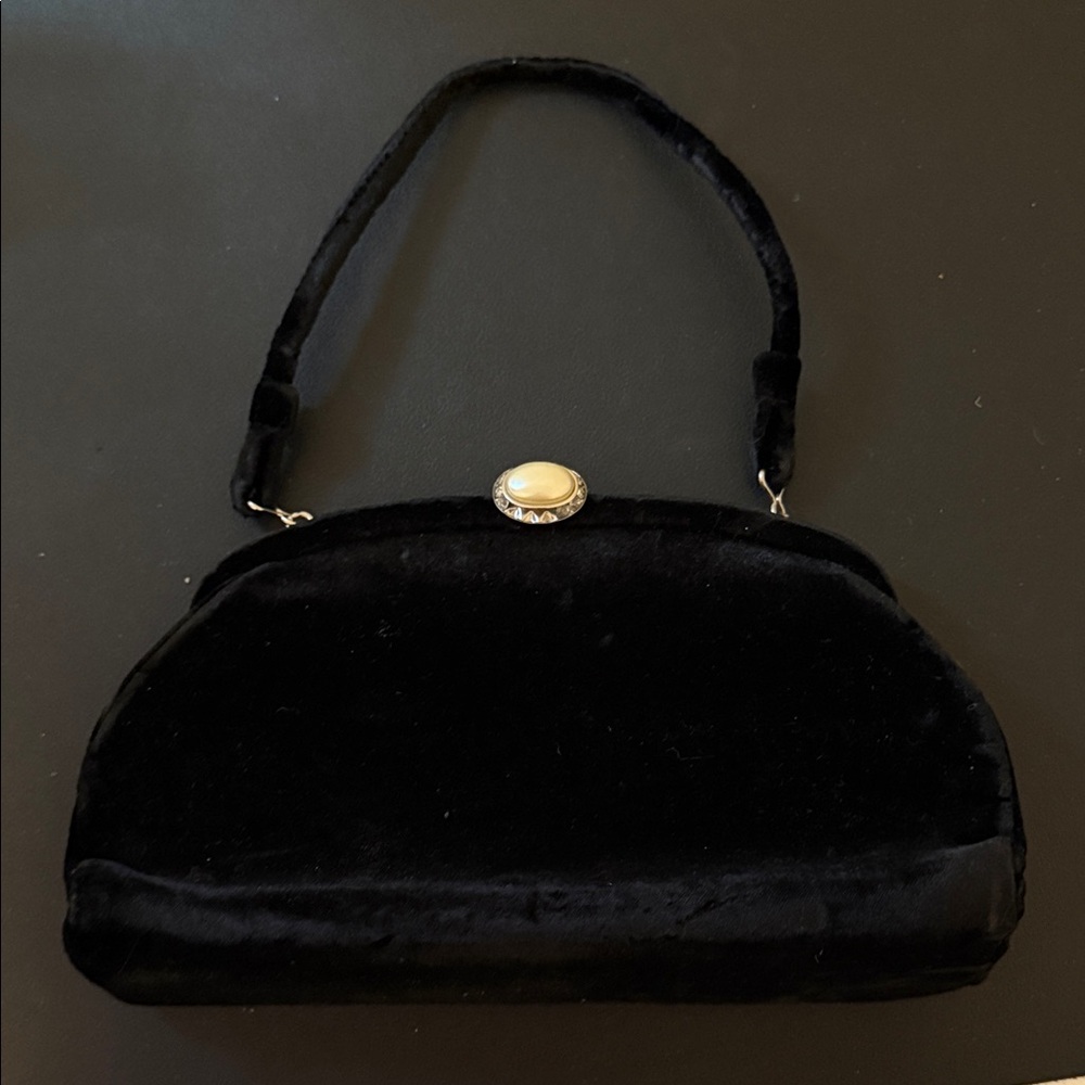 Vintage Bags by Tina Black Velvet Purse with coin purse
